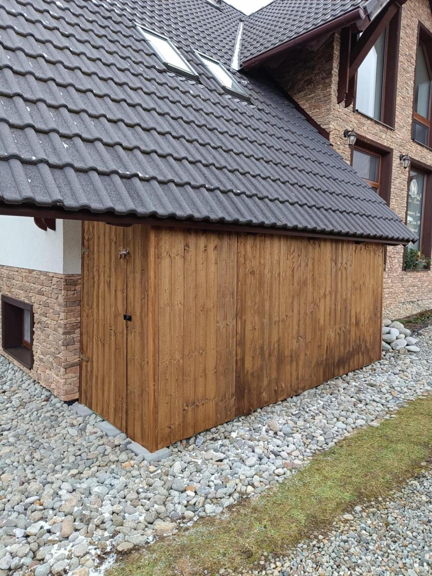 Apartmanovy Dom Vila Maros Pavčina Lehota Exteriör bild