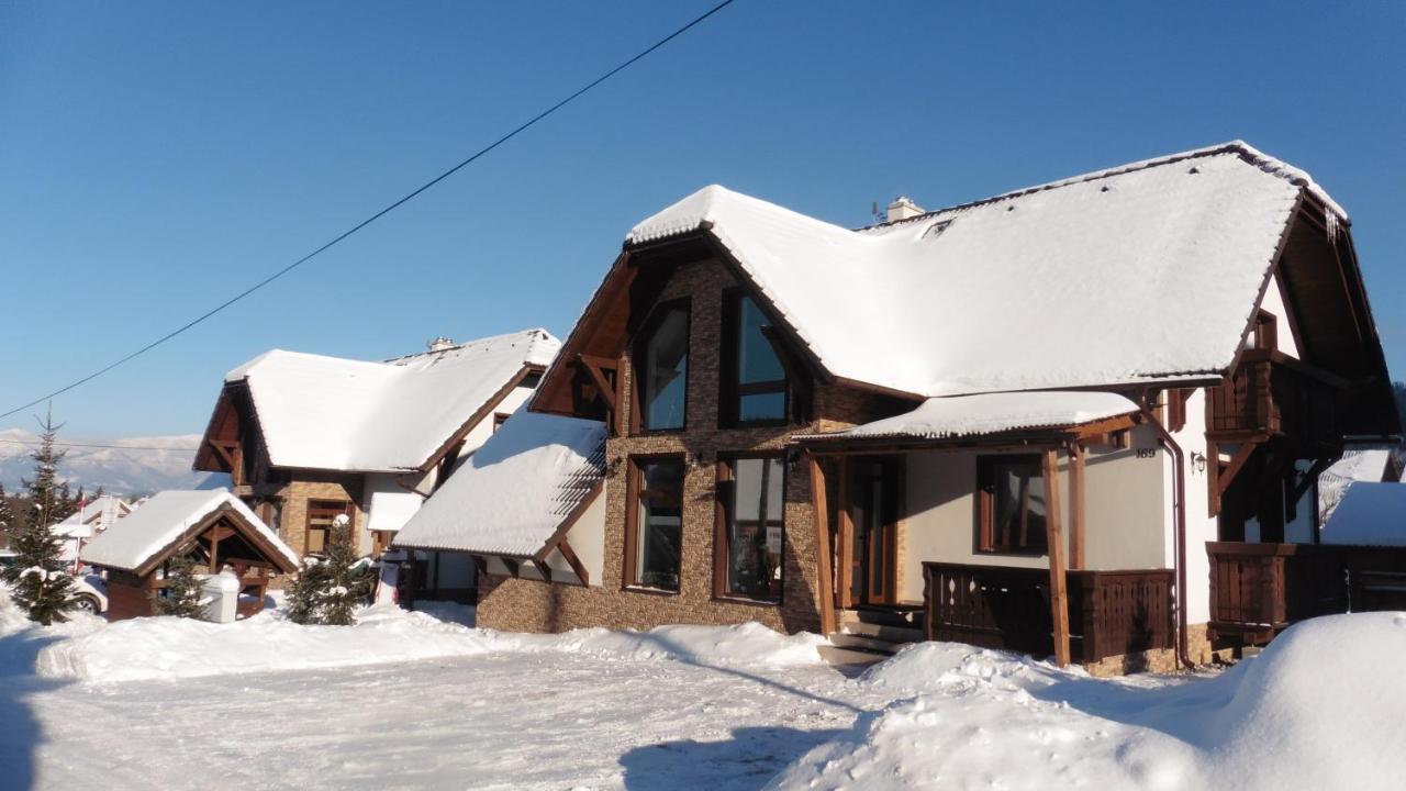 Apartmanovy Dom Vila Maros Pavčina Lehota Exteriör bild